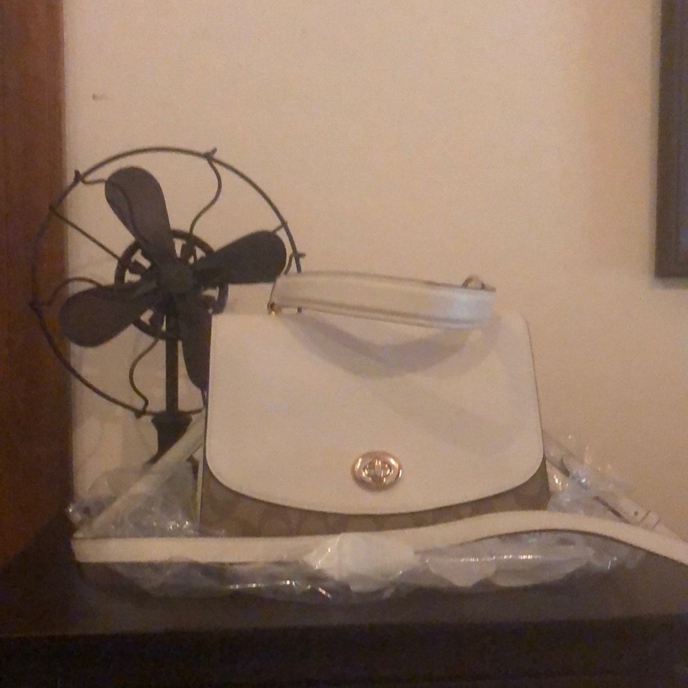 NWOT Coach